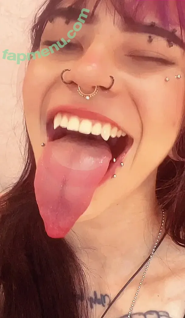 Long Tongue Fetish nude photo #0455 (_longtonguelewis / diqueentongue / longtonguelewis)