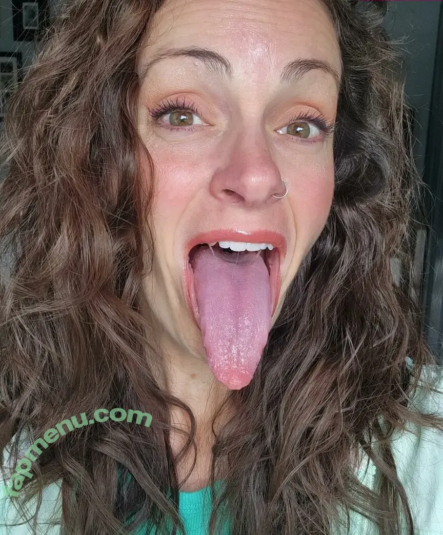 Long Tongue Fetish nude photo #0456 (_longtonguelewis / diqueentongue / longtonguelewis)