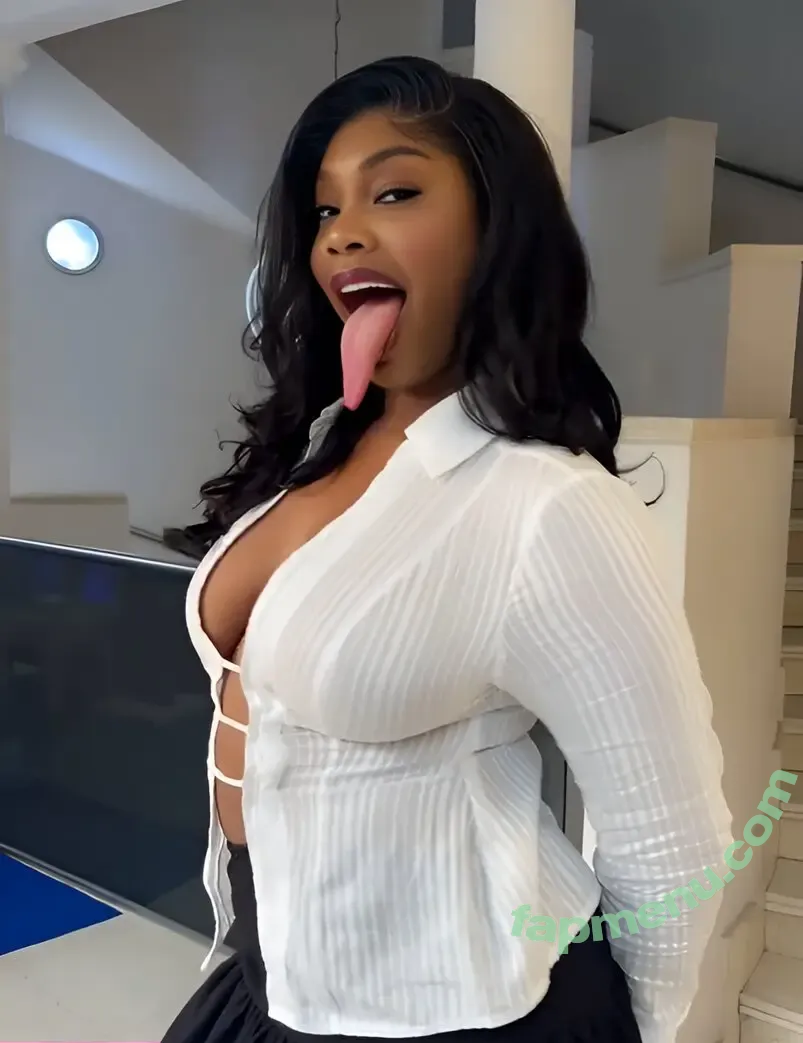 Long Tongue Fetish nude photo #0502 (_longtonguelewis / diqueentongue / longtonguelewis)