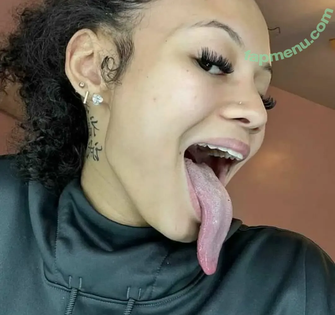 Long Tongue Fetish nude photo #0563 (_longtonguelewis / diqueentongue / longtonguelewis)