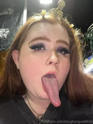 Longtonguebitch / Detective_erin1 / Erintheshadow nude photo #0002