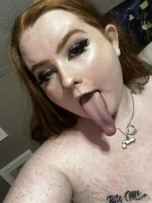 Longtonguebitch / Detective_erin1 / Erintheshadow nude photo #0010