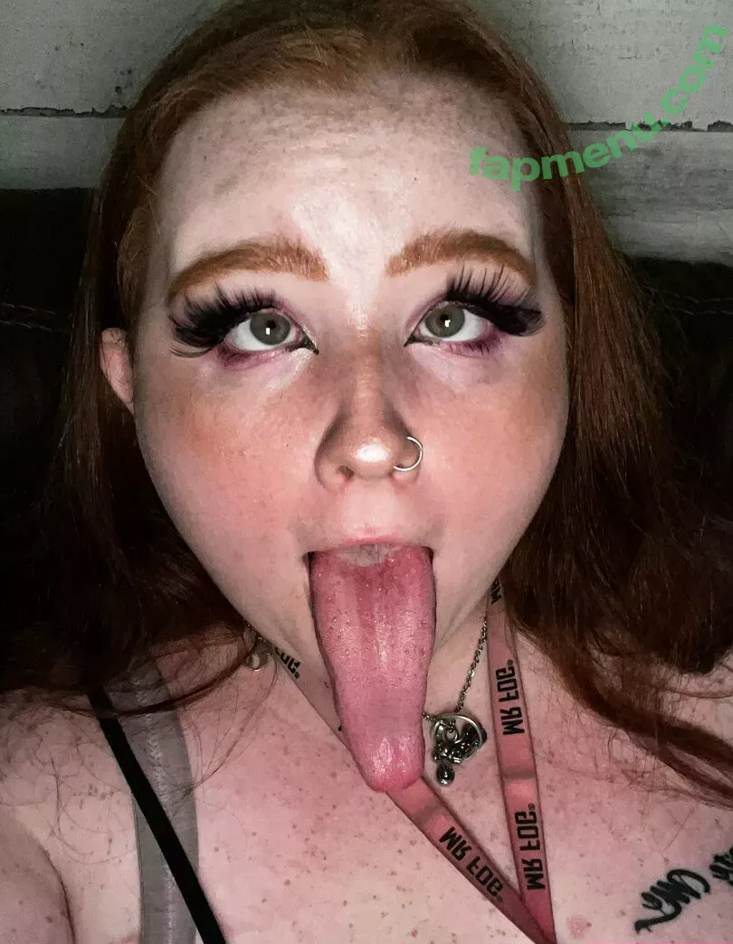 Longtonguebitch nude photo #0005 (Detective_erin1 / Erintheshadow)