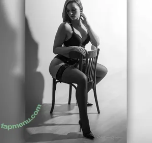 Lonneke Van Der Veen / love_modelling_ nude photo #0026