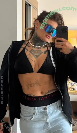 Lonymahony / lonymaakkarony / looonymooony nude photo #0076