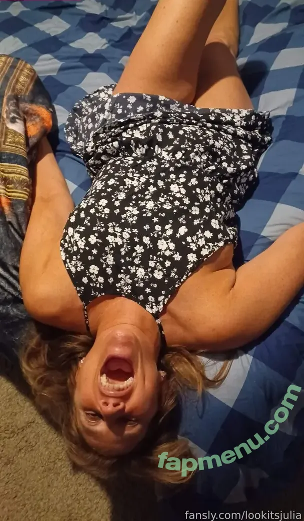 lookitsjulia nude photo #0018 (lookitsjulia)
