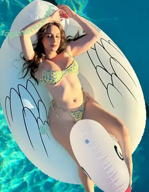 loolooofficial / probablylooloo nude photo #0077