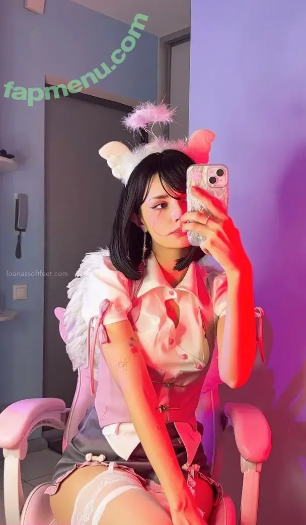 loonassoftfeet nude photo #1989 (loonassoftfeet)