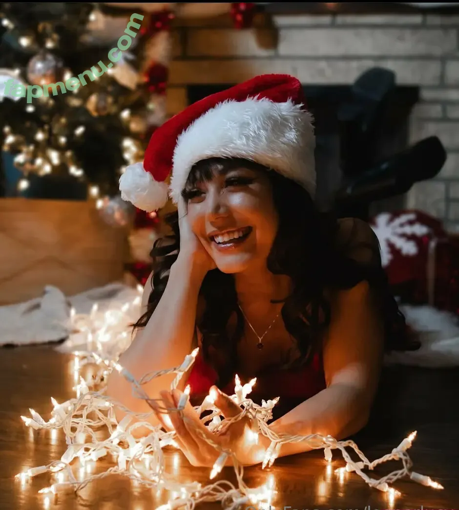 loonerlucy nude photo #0002 (loonerlucy_)