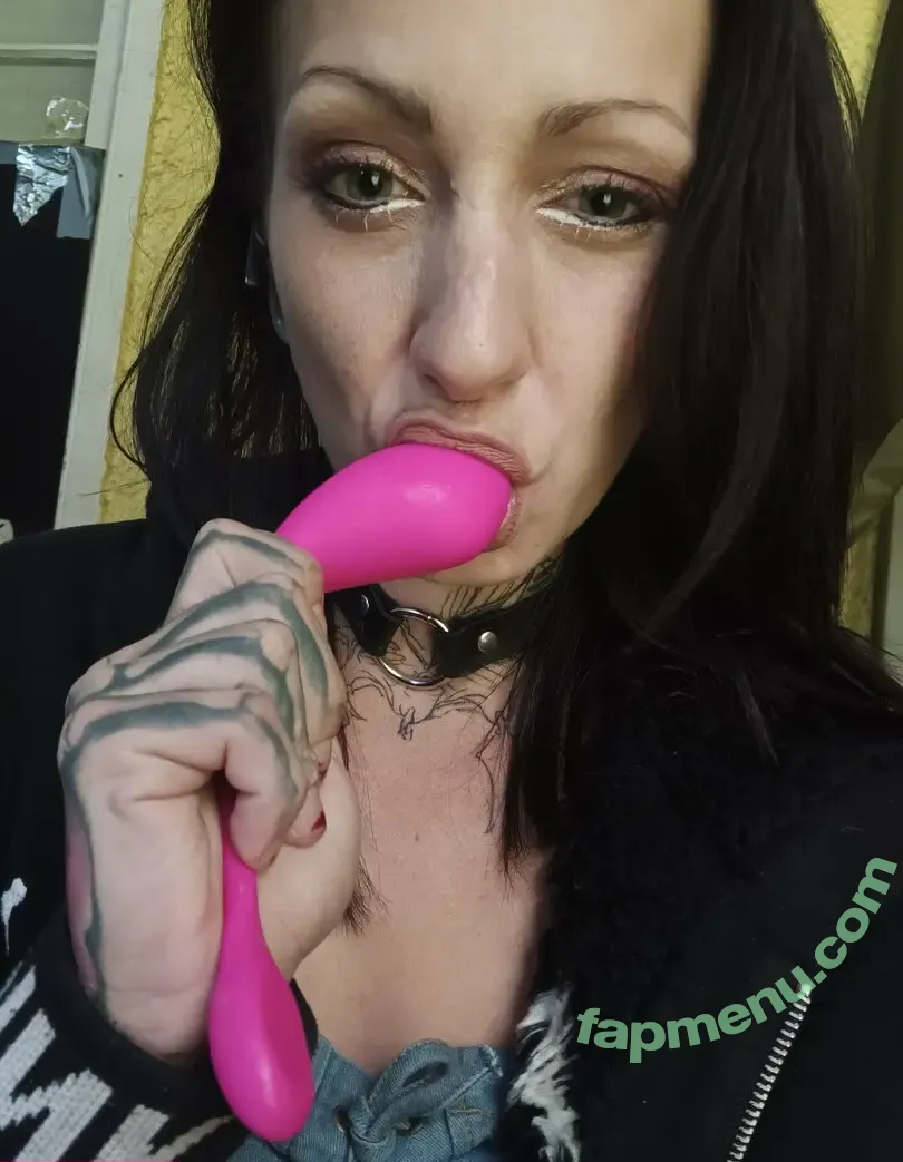 looneyy nude photo #0031 (lindsaylooneyy)