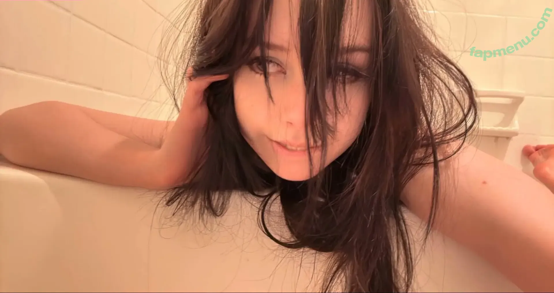 Loopziepop nude photo #0406 (Loopziepop)