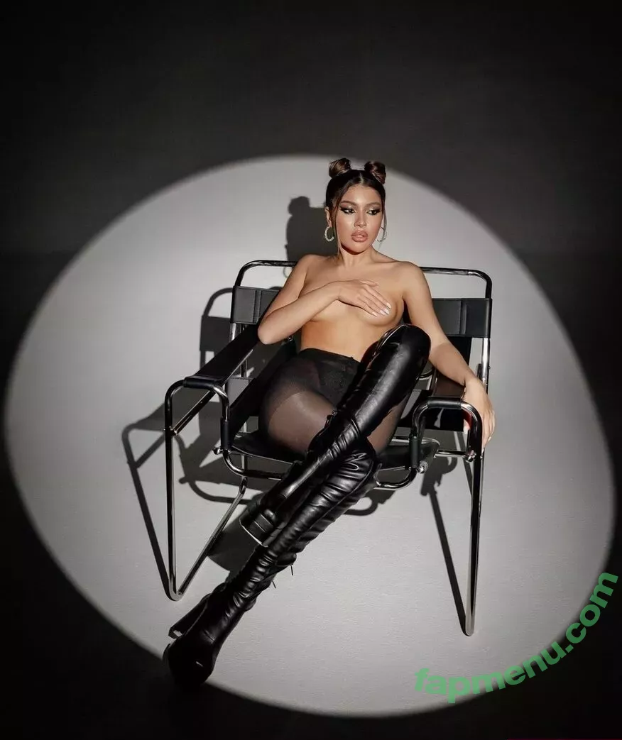 lopasssssss nude photo #0088 (lopasssssss)