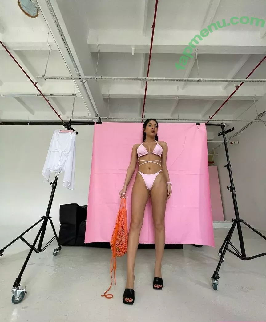 lopasssssss nude photo #0221 (lopasssssss)