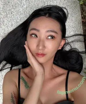 lora_dynasty / kissoflora / loradynasty / lorayu nude photo #0045