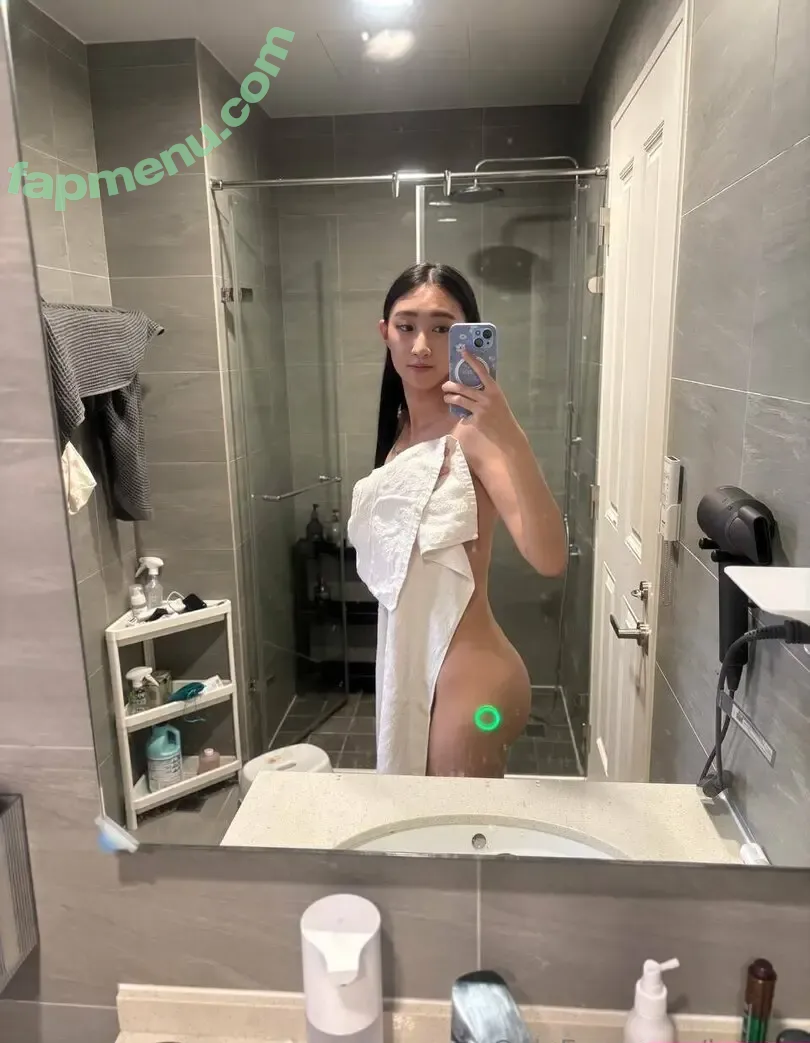 lora_dynasty nude photo #0026 (kissoflora / loradynasty / lorayu)