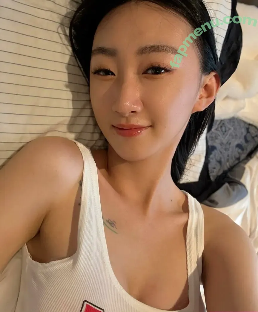 lora_dynasty nude photo #0043 (kissoflora / loradynasty / lorayu)