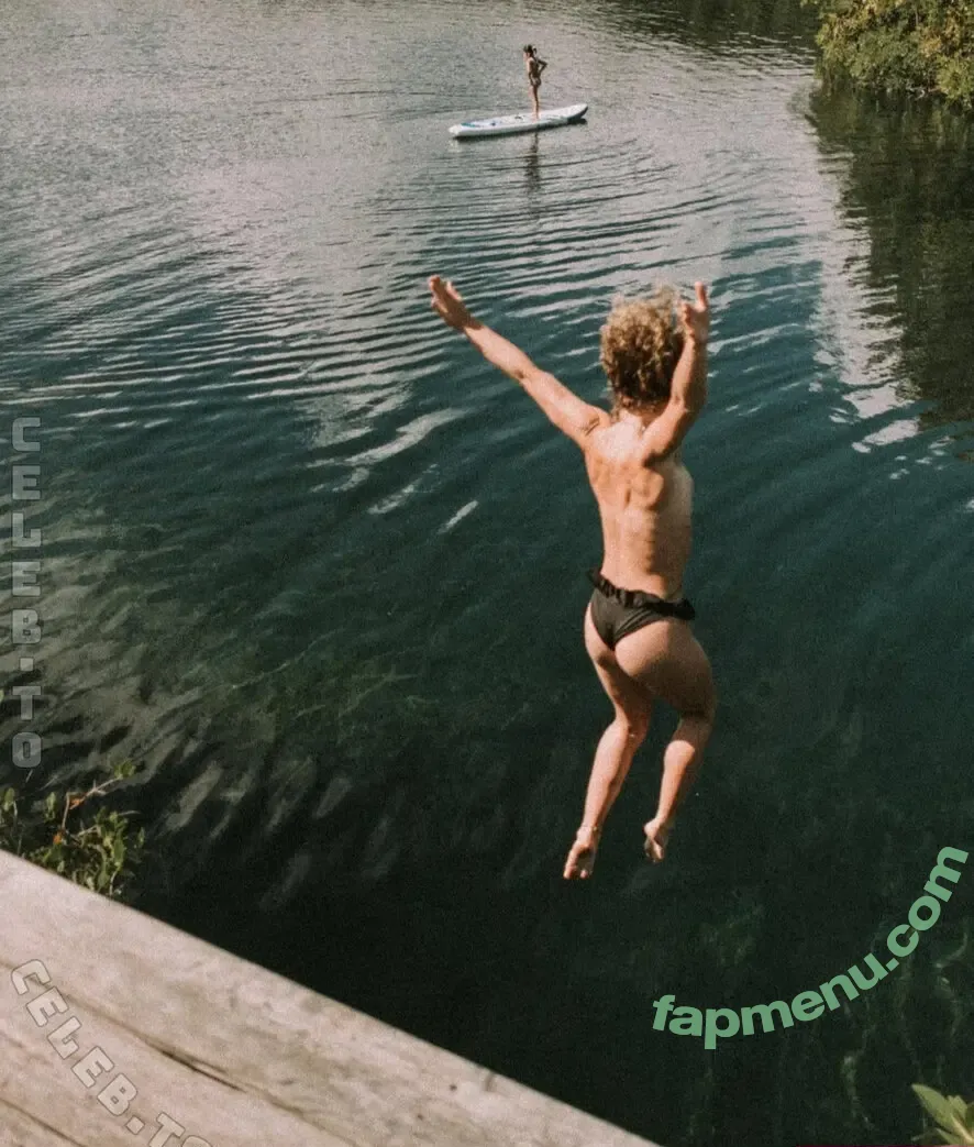 Loralio nude photo #0017 (Loralio)