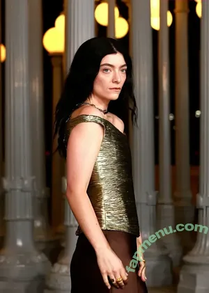 Lorde / evalord nude photo #0061