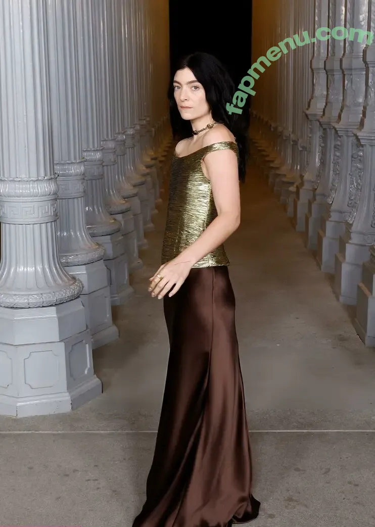 Lorde nude photo #0066 (evalord)