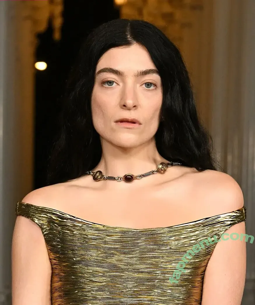 Lorde nude photo #0087 (evalord)