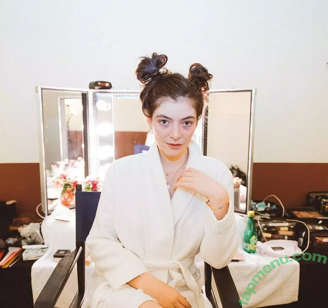 Lorde nude photo #0236 (analorde)