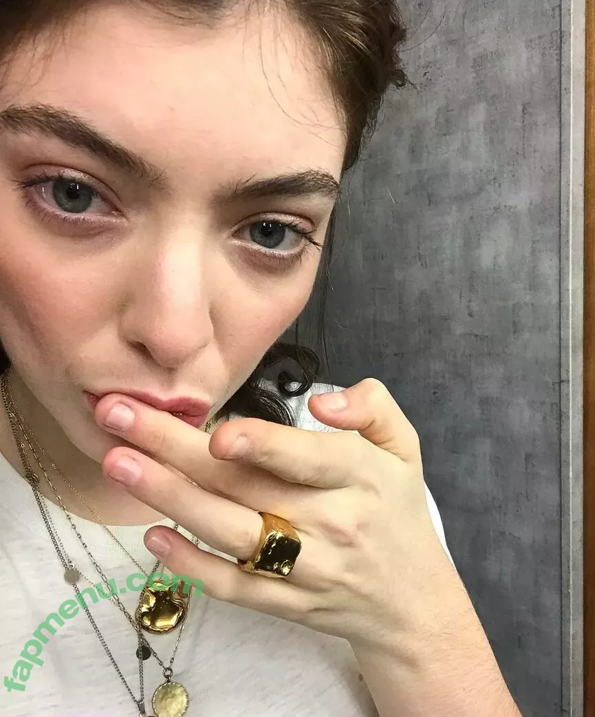 Lorde nude photo #0237 (analorde)