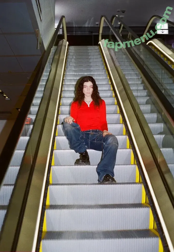 Lorde nude photo #0259 (evalord)