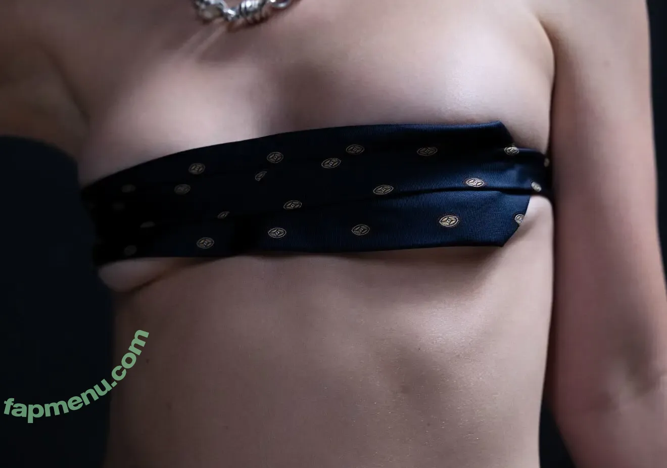 Lorde nude photo #0267 (evalord)