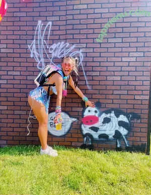 Lorelaih2os nude photo #0057