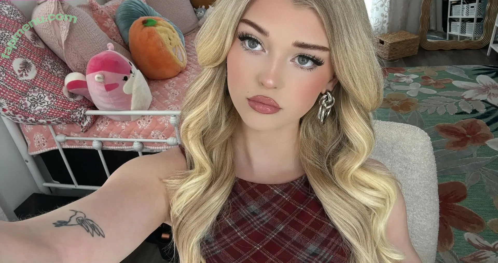 Loren Gray nude photo #0066 (loren / lorengray)