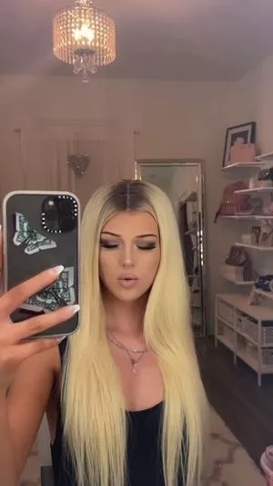Loren Gray / iamlorengray / loren / lorengray nude photo #0029