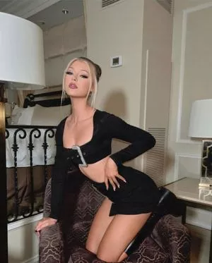 Loren Gray / iamlorengray / loren / lorengray nude photo #0048