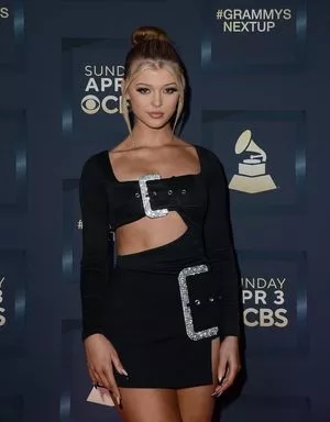 Loren Gray / iamlorengray / loren / lorengray nude photo #0052