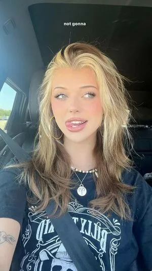 Loren Gray / iamlorengray / loren / lorengray nude photo #0105