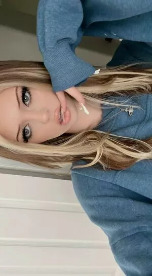 Loren Gray / iamlorengray / loren / lorengray nude photo #0156