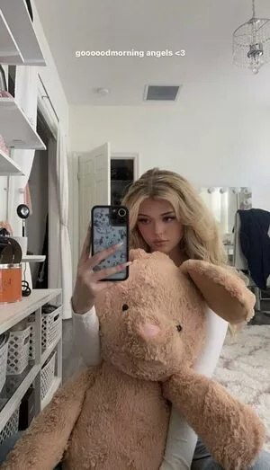 Loren Gray / iamlorengray / loren / lorengray nude photo #0180