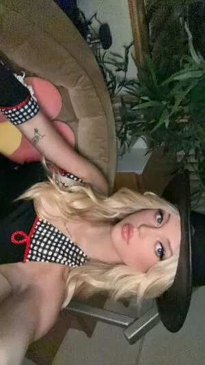Loren Gray / iamlorengray / loren / lorengray nude photo #0207