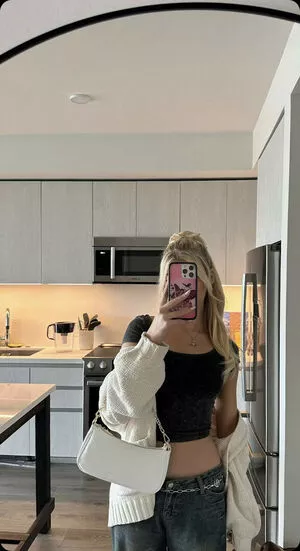 Loren Gray / iamlorengray / loren / lorengray nude photo #0218