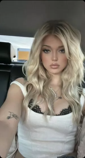 Loren Gray / iamlorengray / loren / lorengray nude photo #0220
