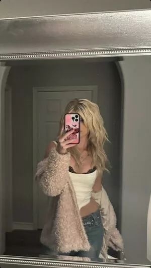 Loren Gray / iamlorengray / loren / lorengray nude photo #0221