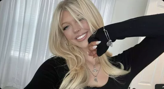 Loren Gray / iamlorengray / loren / lorengray nude photo #0229