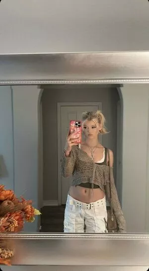 Loren Gray / iamlorengray / loren / lorengray nude photo #0235