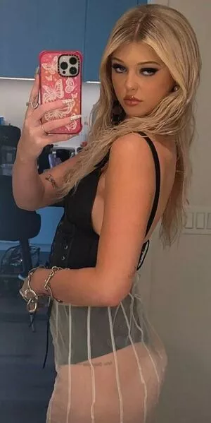 Loren Gray / iamlorengray / loren / lorengray nude photo #0262