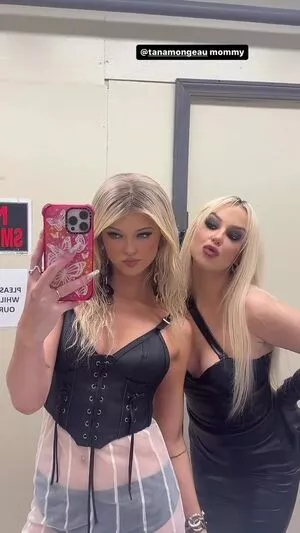 Loren Gray / iamlorengray / loren / lorengray nude photo #0263