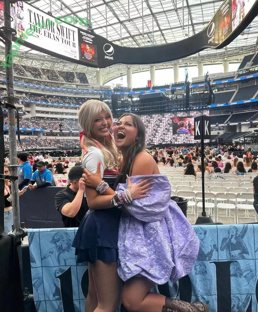 Loren Gray nude photo #0751 (iamlorengray / loren / lorengray)