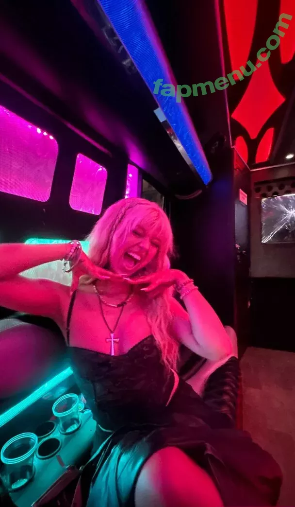 Loren Gray nude photo #0771 (iamlorengray / loren / lorengray)