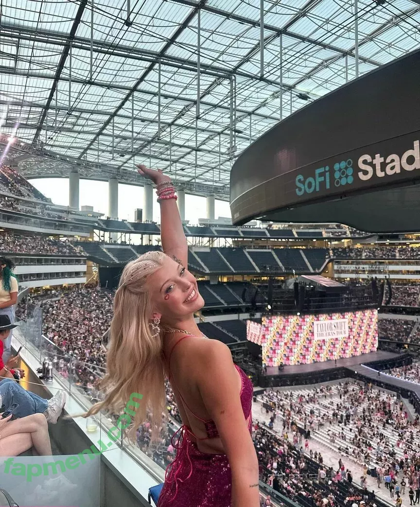 Loren Gray nude photo #0772 (iamlorengray / loren / lorengray)