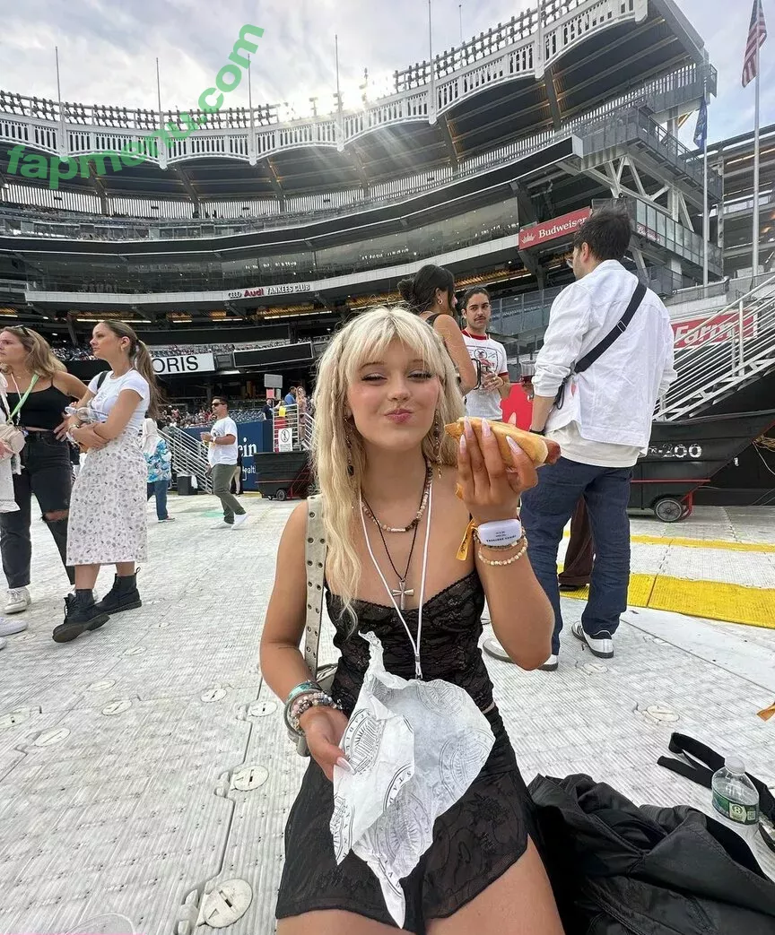 Loren Gray nude photo #0776 (iamlorengray / loren / lorengray)