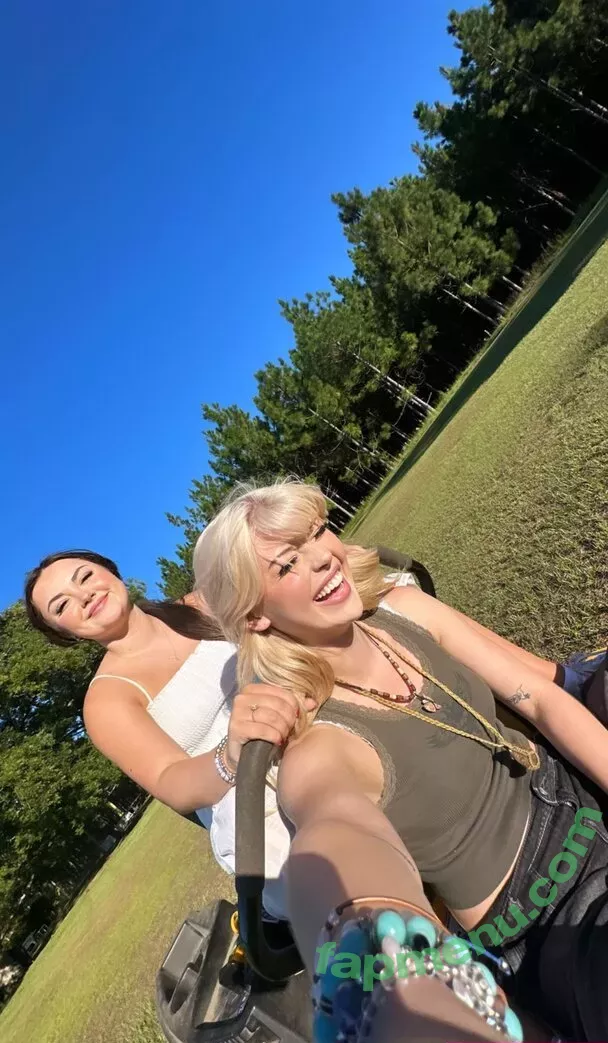 Loren Gray nude photo #0801 (iamlorengray / loren / lorengray)