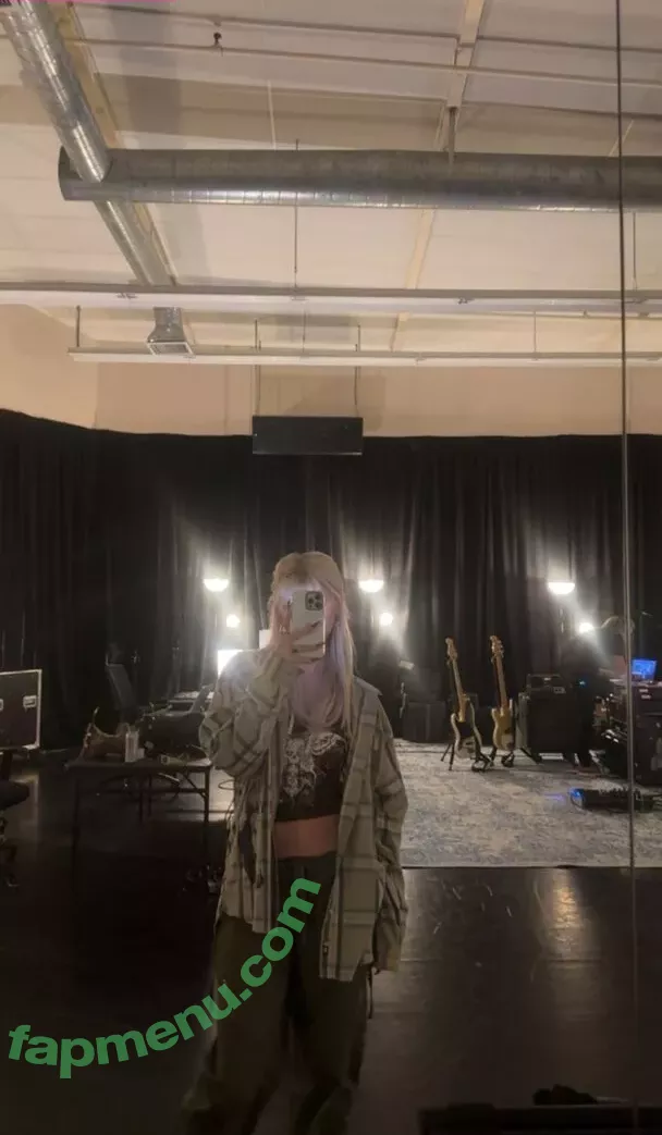 Loren Gray nude photo #0855 (iamlorengray / loren / lorengray)